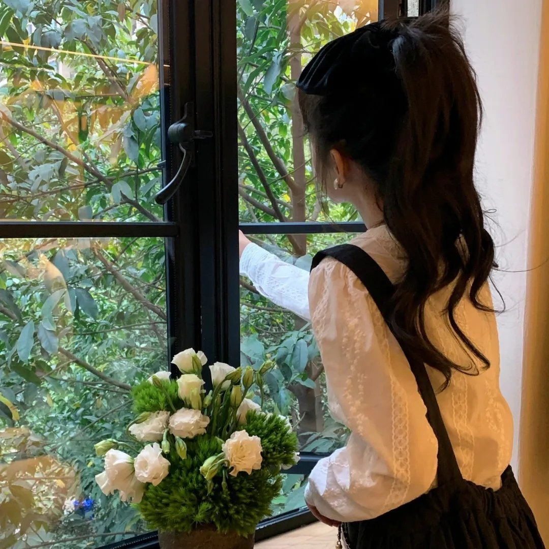 俊俏媳妇开明婆